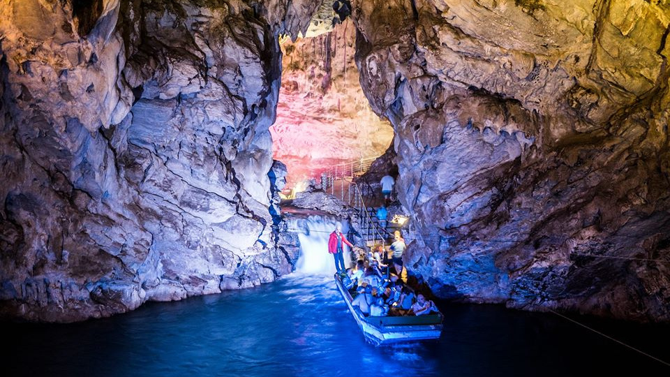 Una domenica con visita dell'Oasi del Bussento delle Grotte di Pertosa